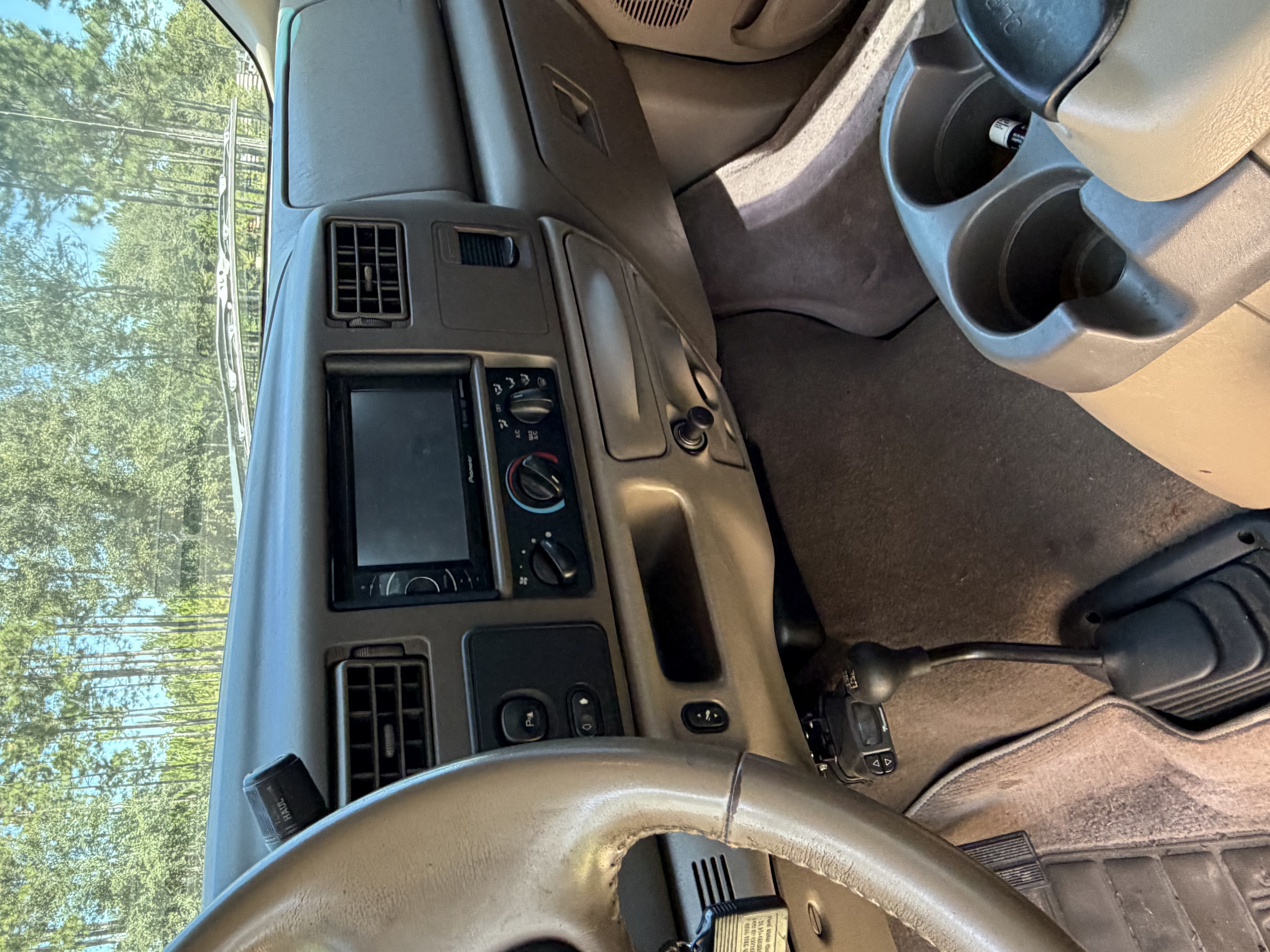 Used 2004 Ford F350 XLT AWD/4WD image 14