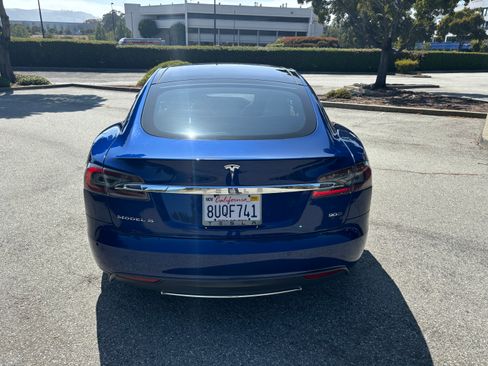 Used 2015 Tesla Model S 90D image 6