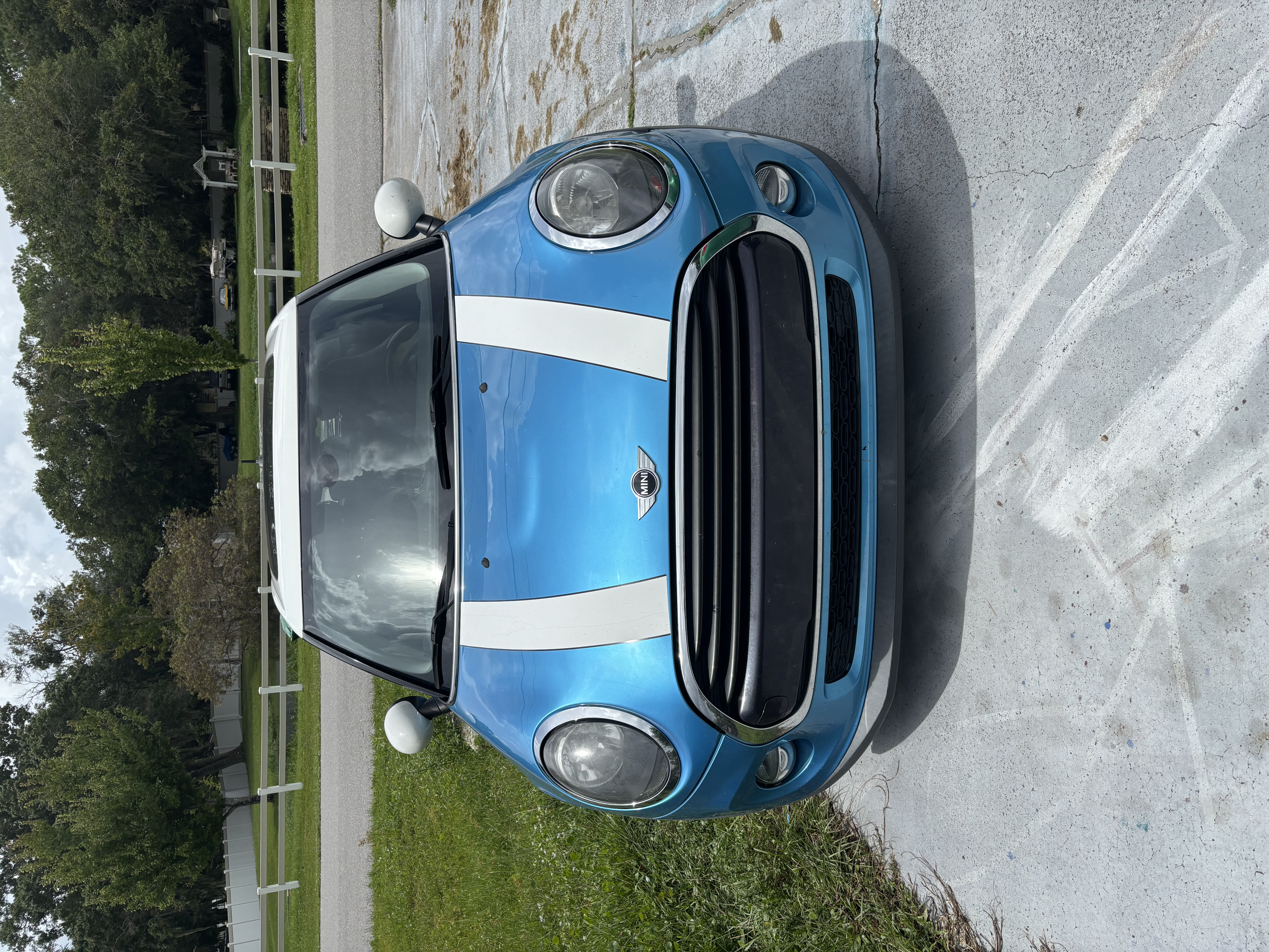 Used 2019 MINI Cooper 4-Door Hardtop FWD image 2
