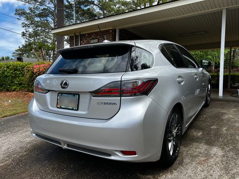 Used 2012 Lexus CT 200h Premium w/ F Sport Special Edition FWD image 9