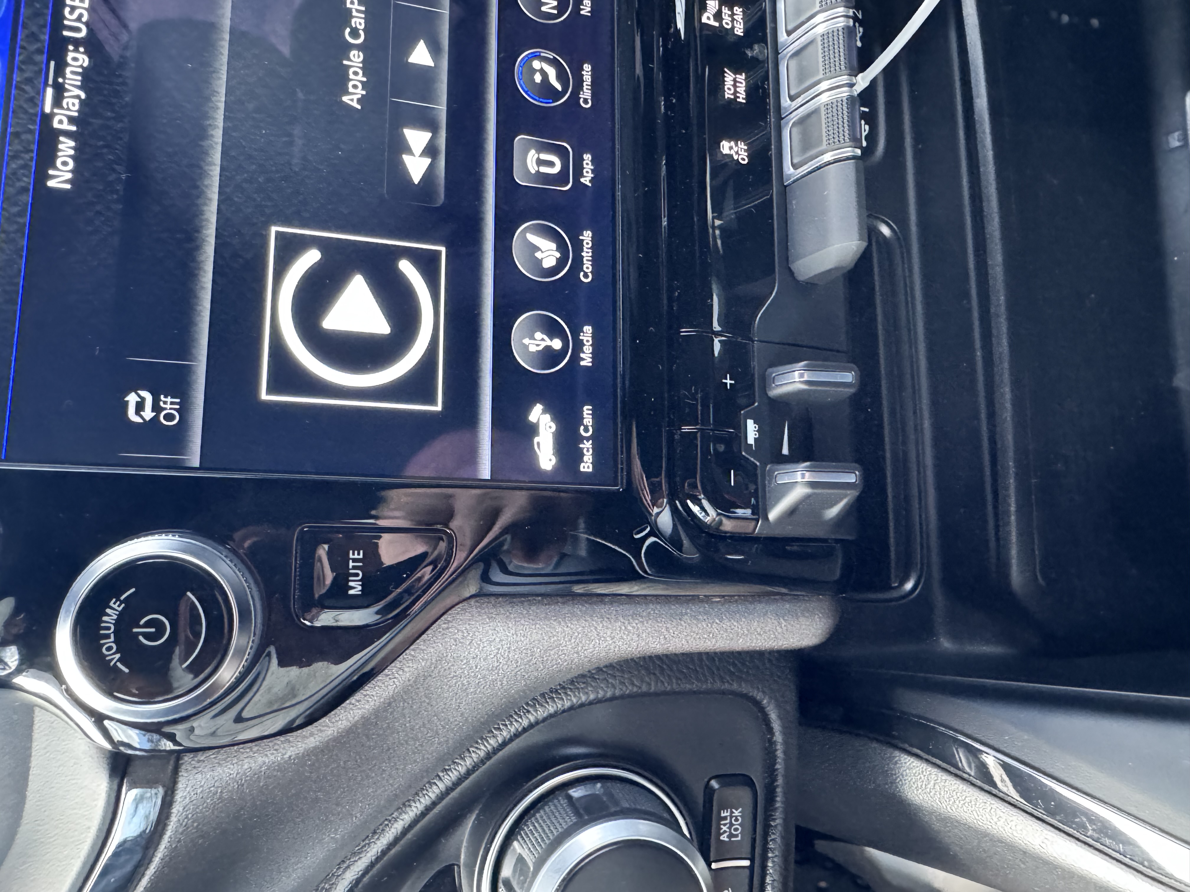Used 2020 RAM 1500 Lone Star w/ Built-to-serve Edition AWD/4WD image 16