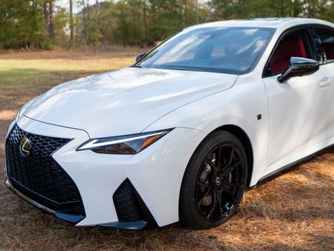 Used 2025 Lexus IS 500 image 8