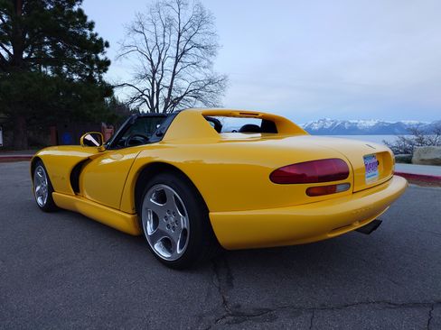 Used 2001 Dodge Viper RT/10 RWD image 18