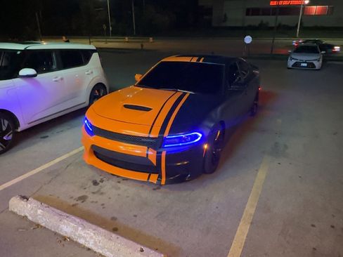 Used 2023 Dodge Charger R/T w/ Blacktop Package RWD image 14