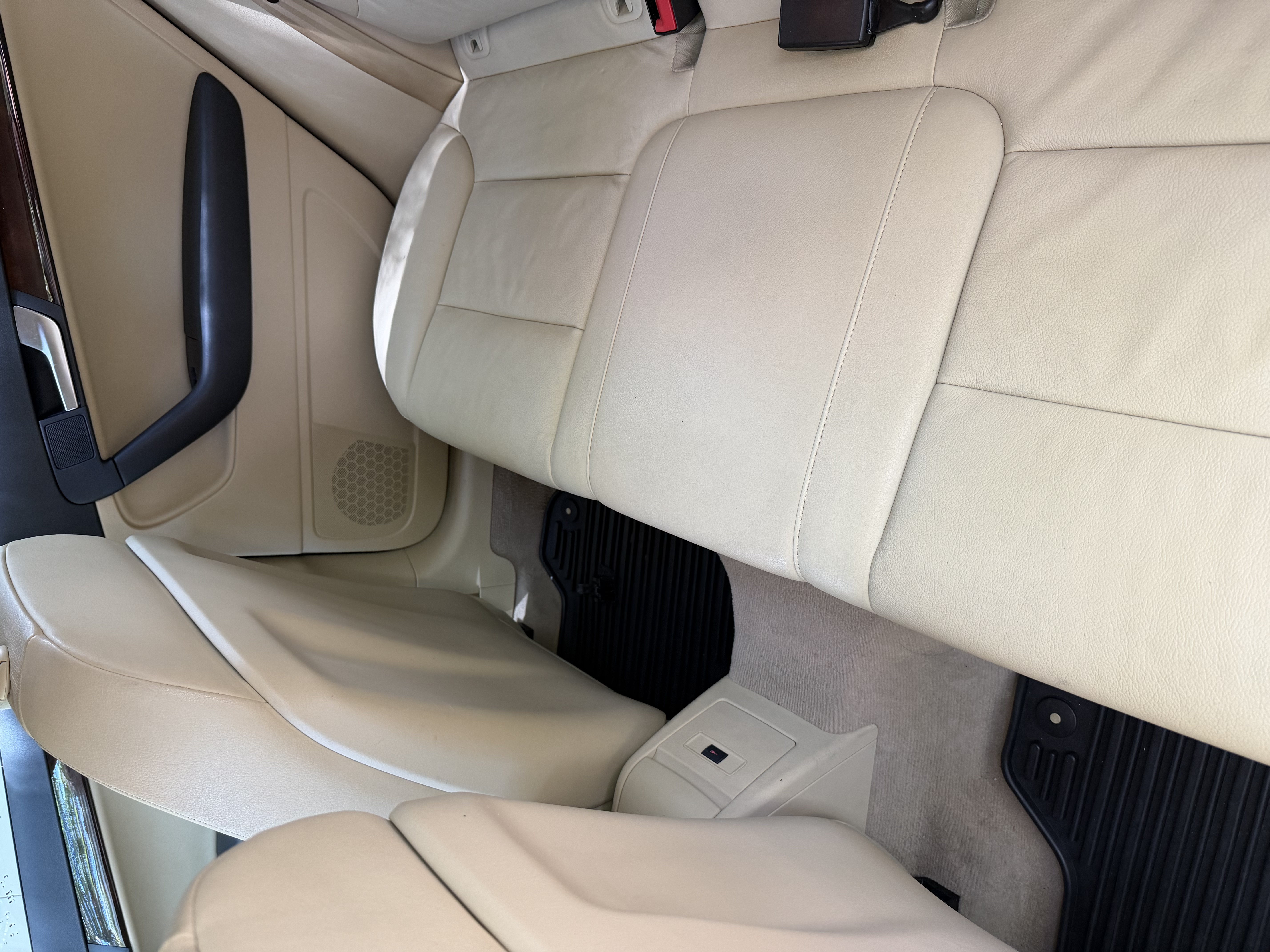 Used 2013 Audi A3 2.0T Premium w/ Bluetooth Value Pkg FWD image 9