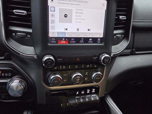 Used 2022 RAM 1500 Laramie w/ Sport Appearance Package image 18