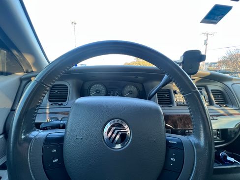 Used 2008 Mercury Grand Marquis LS image 16