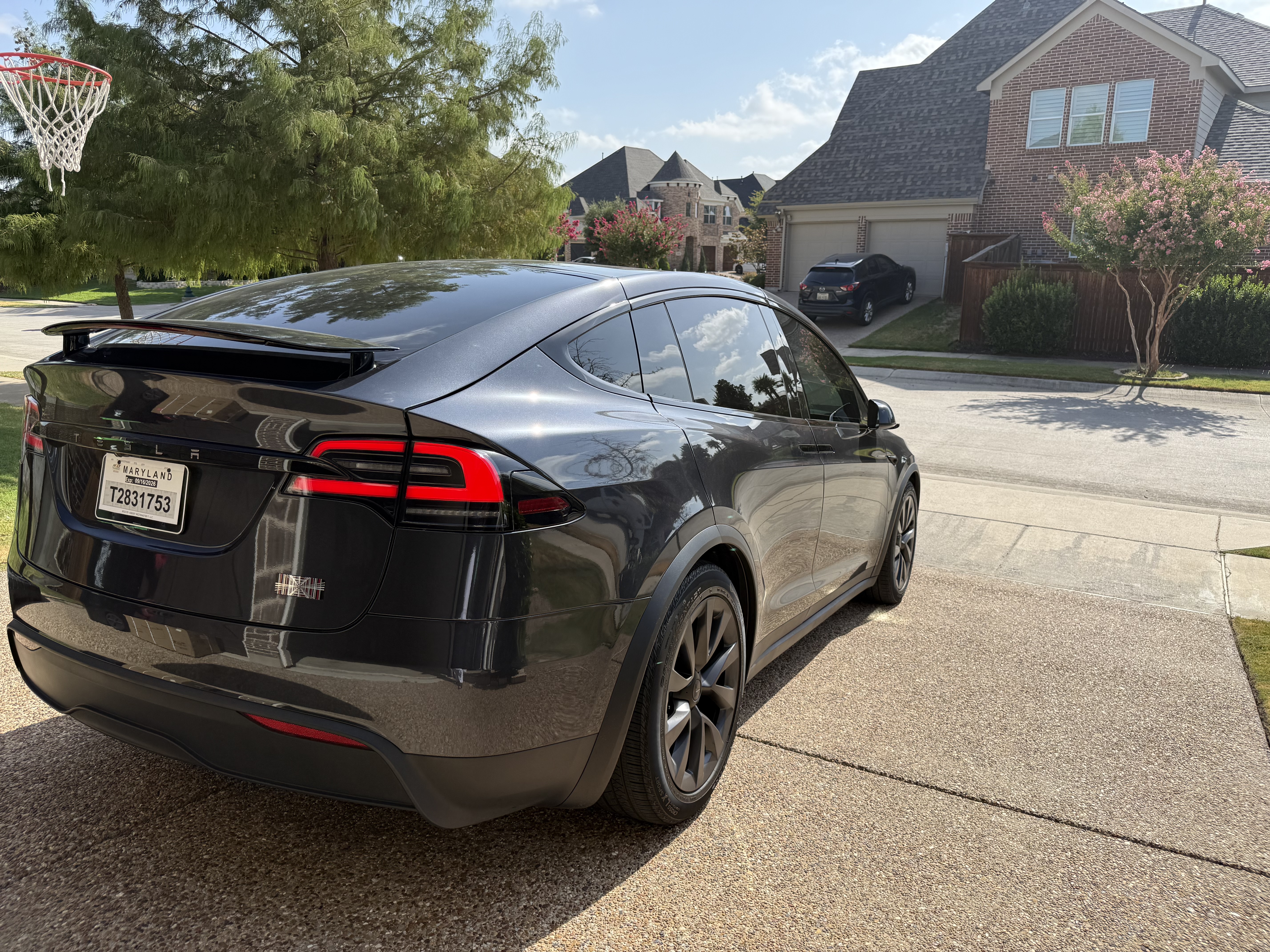 Used 2025 Tesla Model X Plaid AWD/4WD image 2