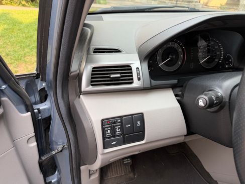 Used 2014 Honda Odyssey EX-L image 14