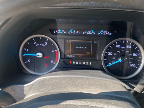 Used 2019 Ford F250 XLT w/ XLT Value Package AWD/4WD image 2