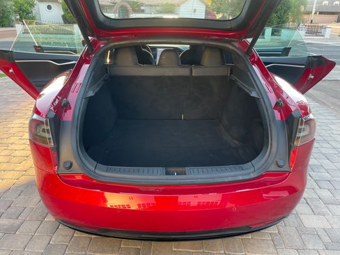 Used 2018 Tesla Model S 100D image 6