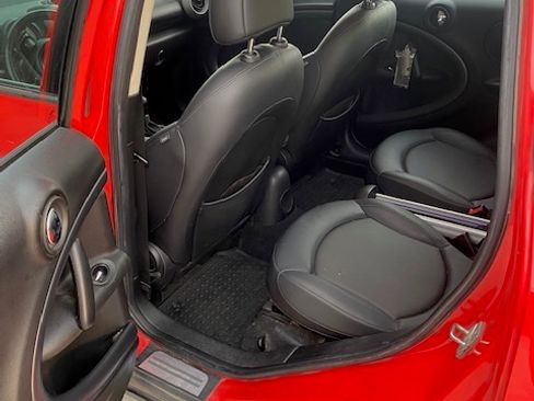 Used 2011 MINI Cooper Countryman S image 8