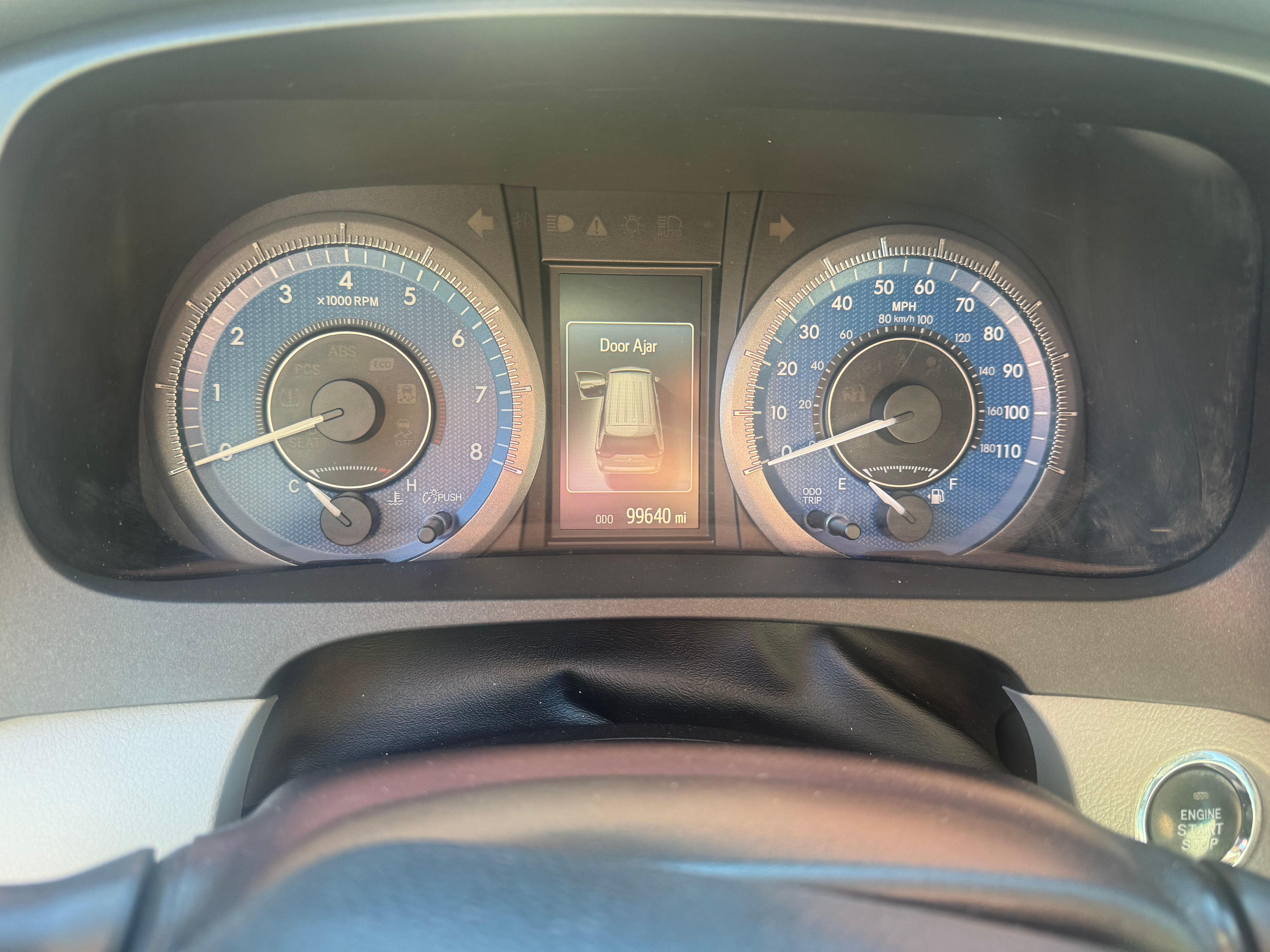 Used 2015 Toyota Sienna XLE w/ XLE Navigation Package FWD image 10