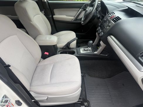 Used 2015 Subaru Forester 2.5i Premium w/ Popular Package #2 image 11