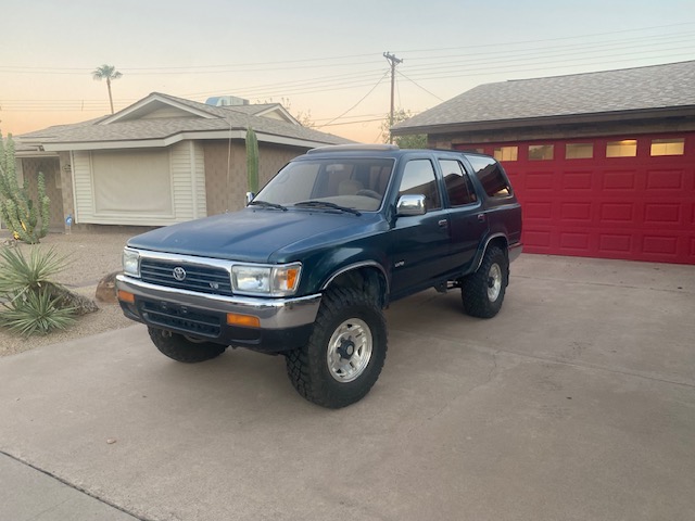 Used 1995 Toyota 4Runner SR5 AWD/4WD image 1