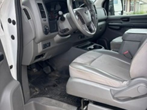 Used 2018 Nissan NV 2500 SV w/ Navigation Package RWD image 5