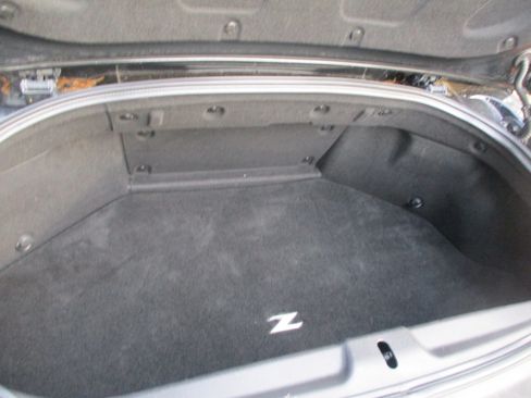 Used 2012 Nissan 370Z Touring w/ Sport Pkg image 11