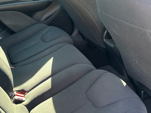 Used 2013 Dodge Dart SE w/ Value Group image 18