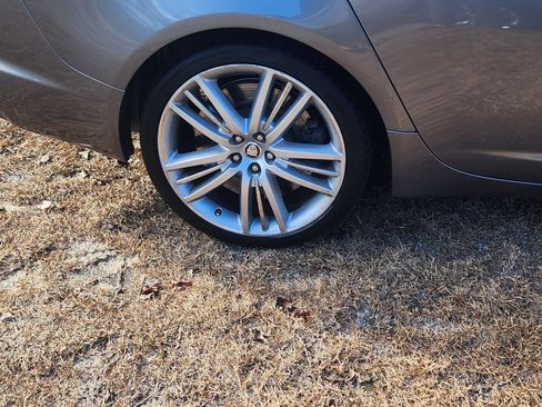 Used 2011 Jaguar XF Supercharged image 10