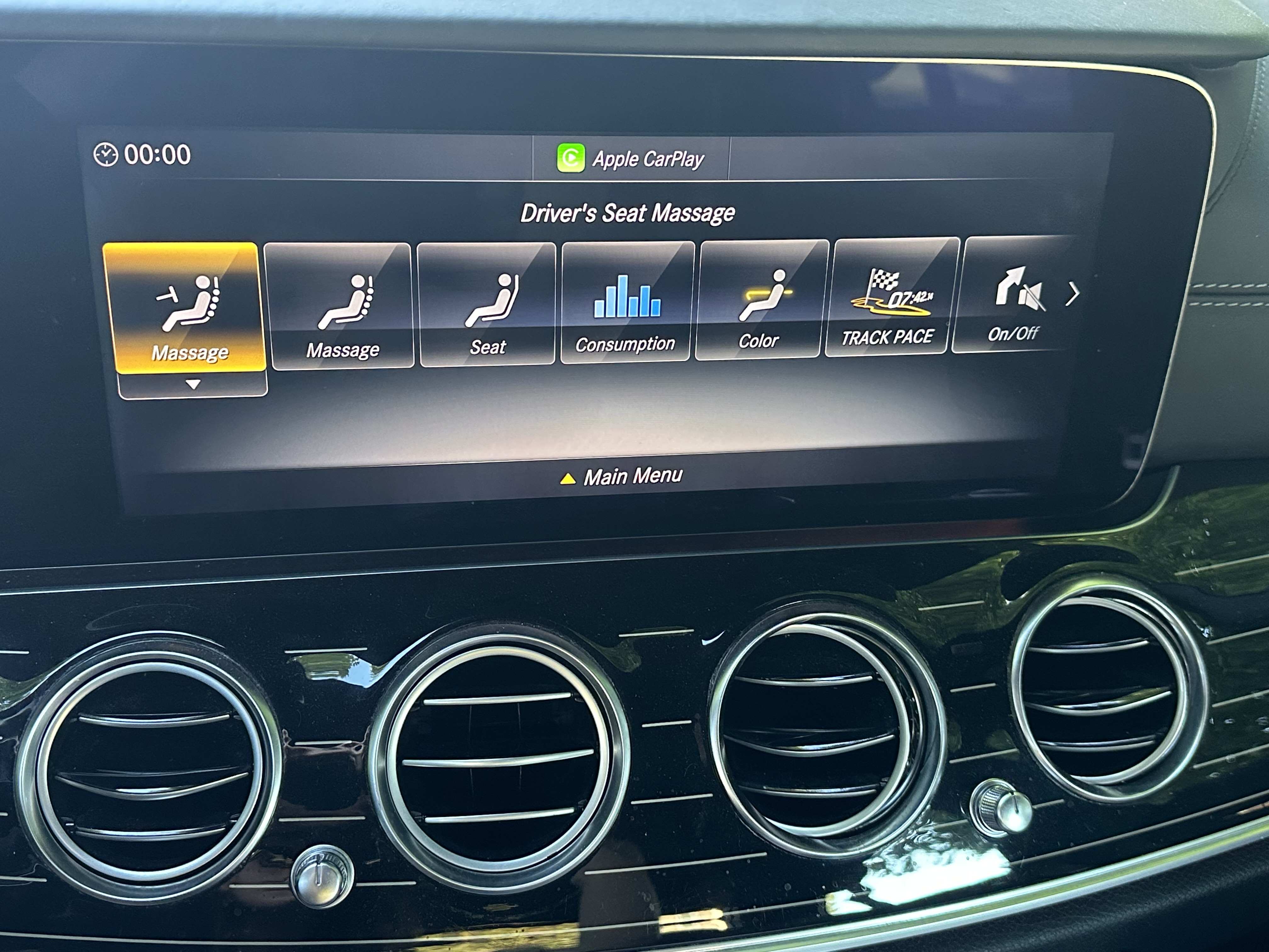 Used 2018 Mercedes-Benz E 63 AMG S image 15