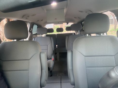 Used 2010 Dodge Grand Caravan SXT w/ Entertainment Group 2 image 15