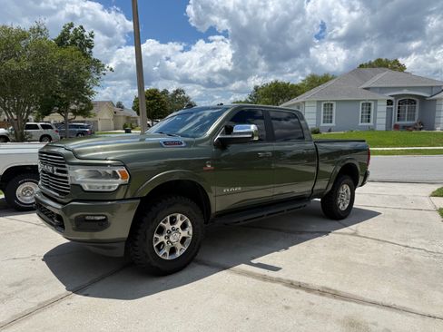 Used 2021 RAM 3500 Laramie AWD/4WD image 2