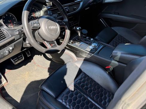 Used 2015 Audi RS 7 Prestige image 11