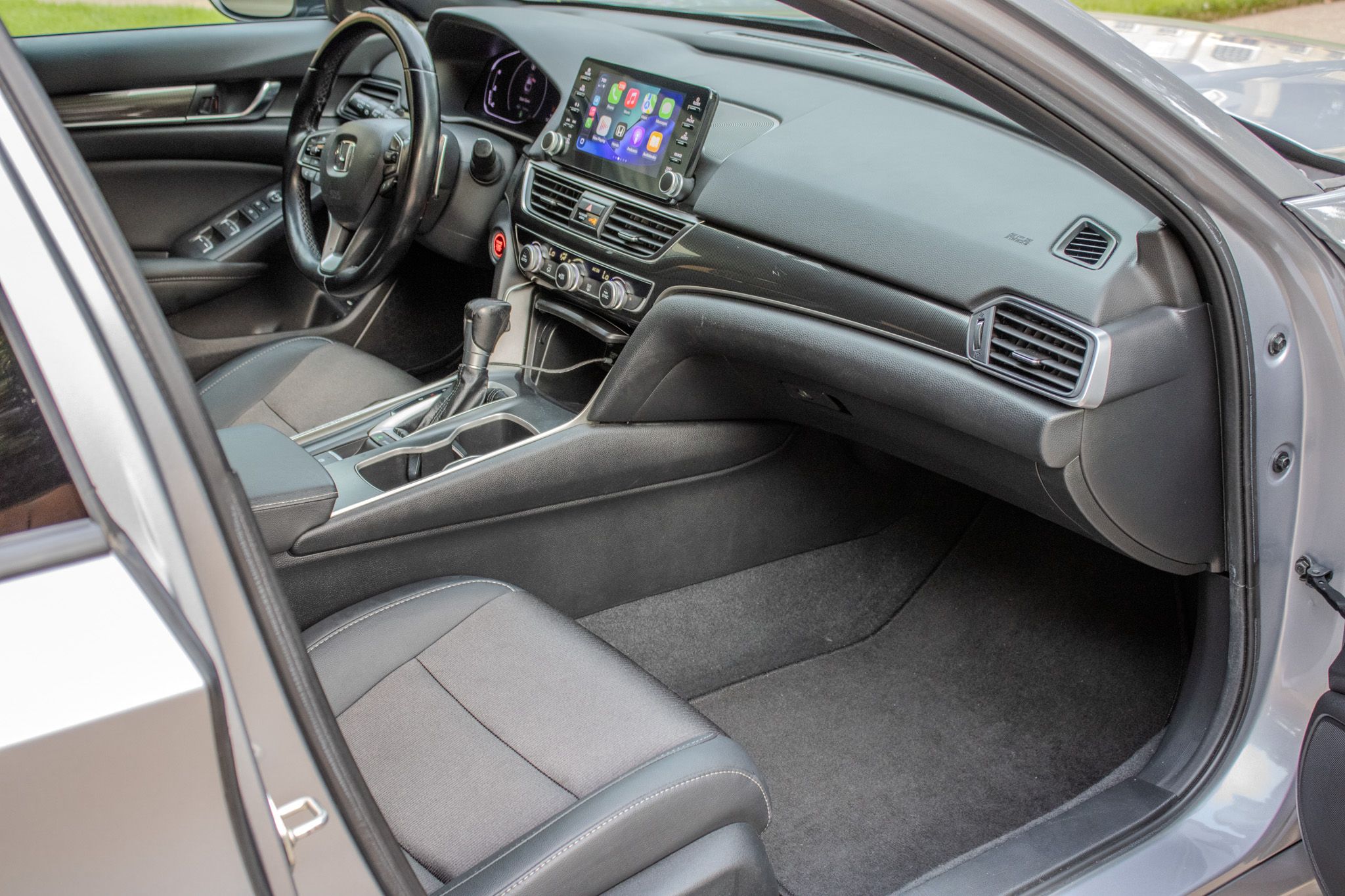 Used 2020 Honda Accord Sport image 14