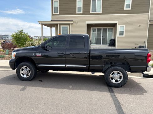 Used 2009 Dodge Ram 3500 Truck Laramie AWD/4WD image 2