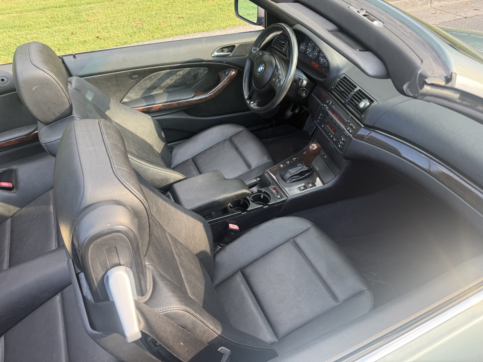 Used 2002 BMW 325Ci Convertible RWD image 10