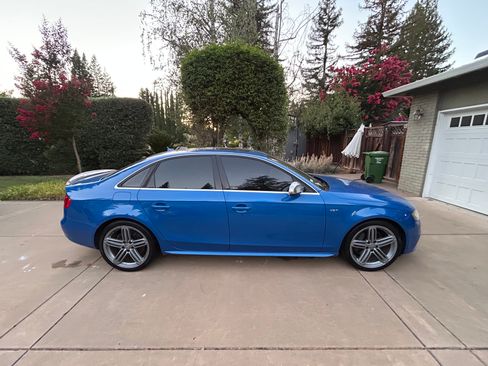 Used 2010 Audi S4 Prestige AWD/4WD image 2