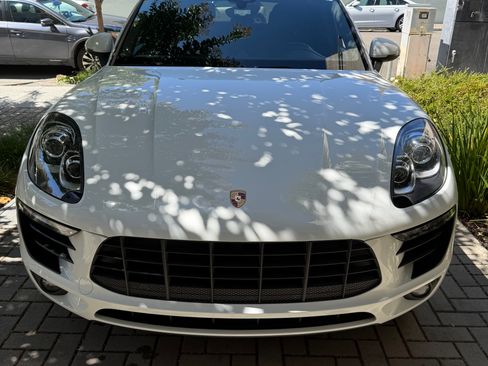 Used 2017 Porsche Macan AWD/4WD image 4