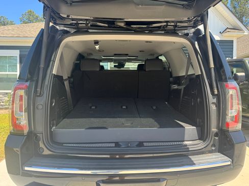 Used 2020 GMC Yukon Denali w/ Open Road Package AWD/4WD image 5