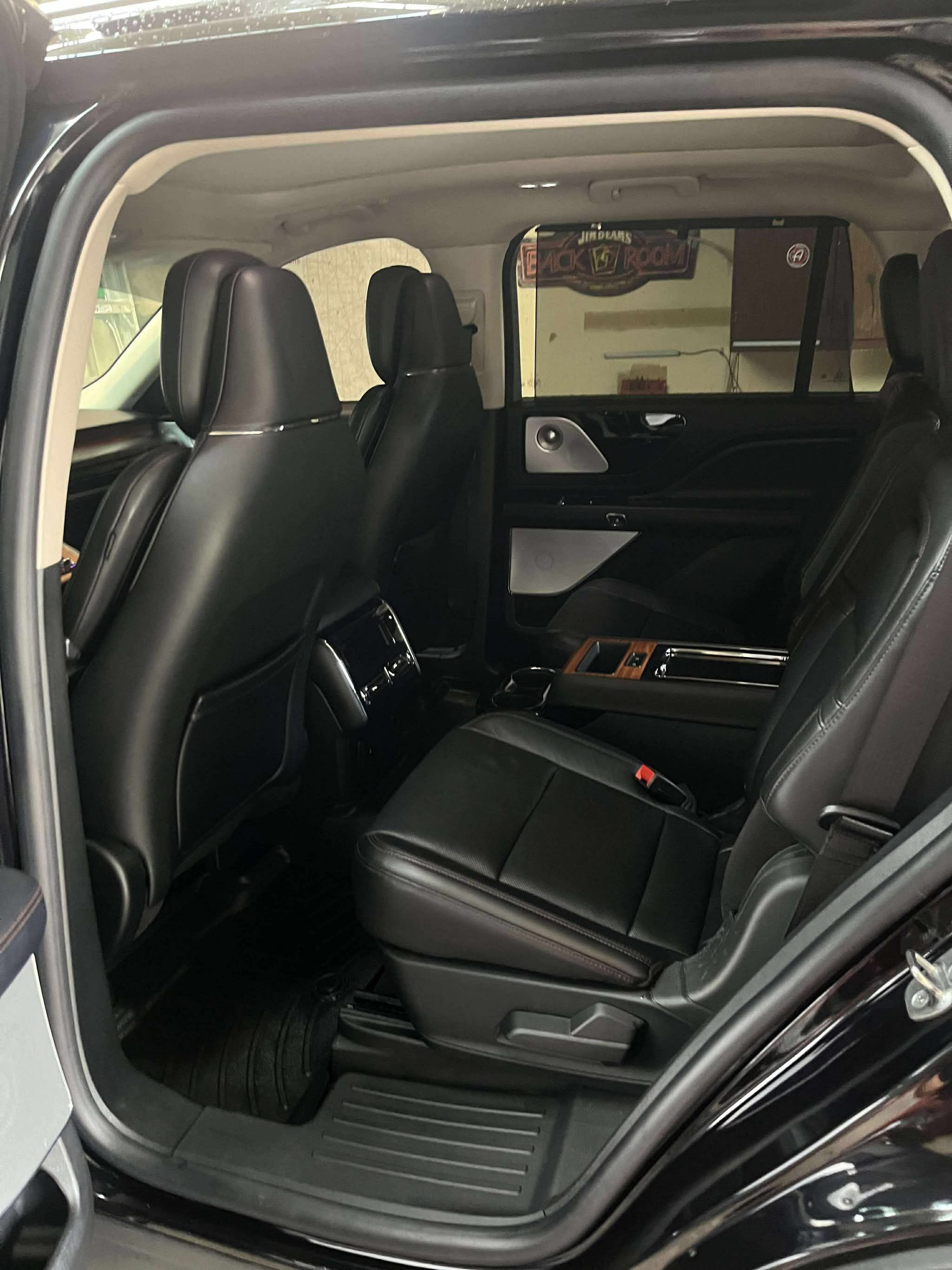 Used 2020 Lincoln Aviator Reserve w/ Equipment Group 202A AWD/4WD image 12
