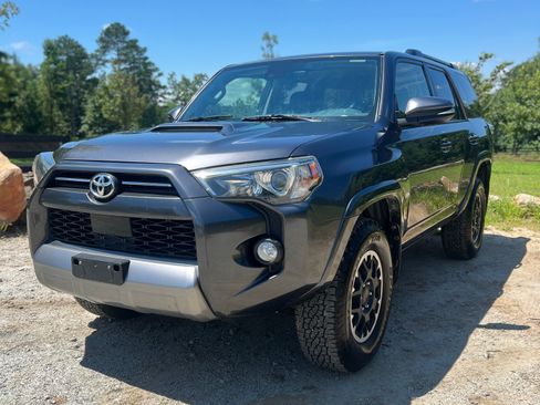 Used 2020 Toyota 4Runner TRD Off-Road Premium w/ Moonroof Package AWD/4WD image 1