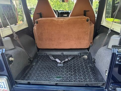 Used 2002 Jeep Wrangler X AWD/4WD image 2