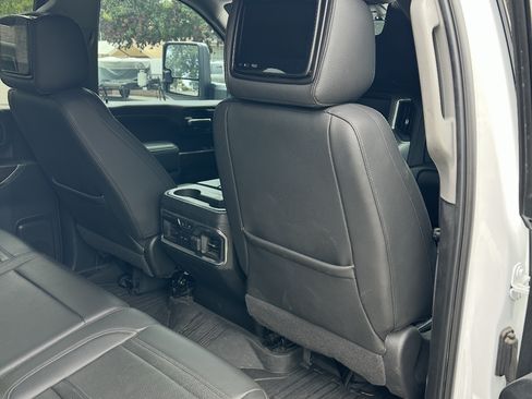 Used 2020 GMC Sierra 3500 Denali w/ Denali Ultimate Package image 7