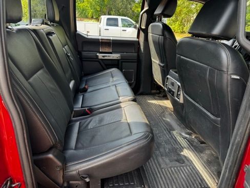Used 2022 Ford F350 Lariat w/ Black Appearance Package AWD/4WD image 10