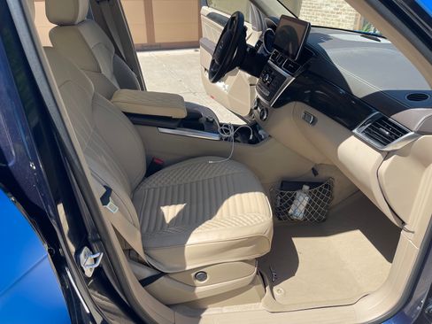 Used 2015 Mercedes-Benz GL 450 4MATIC image 15