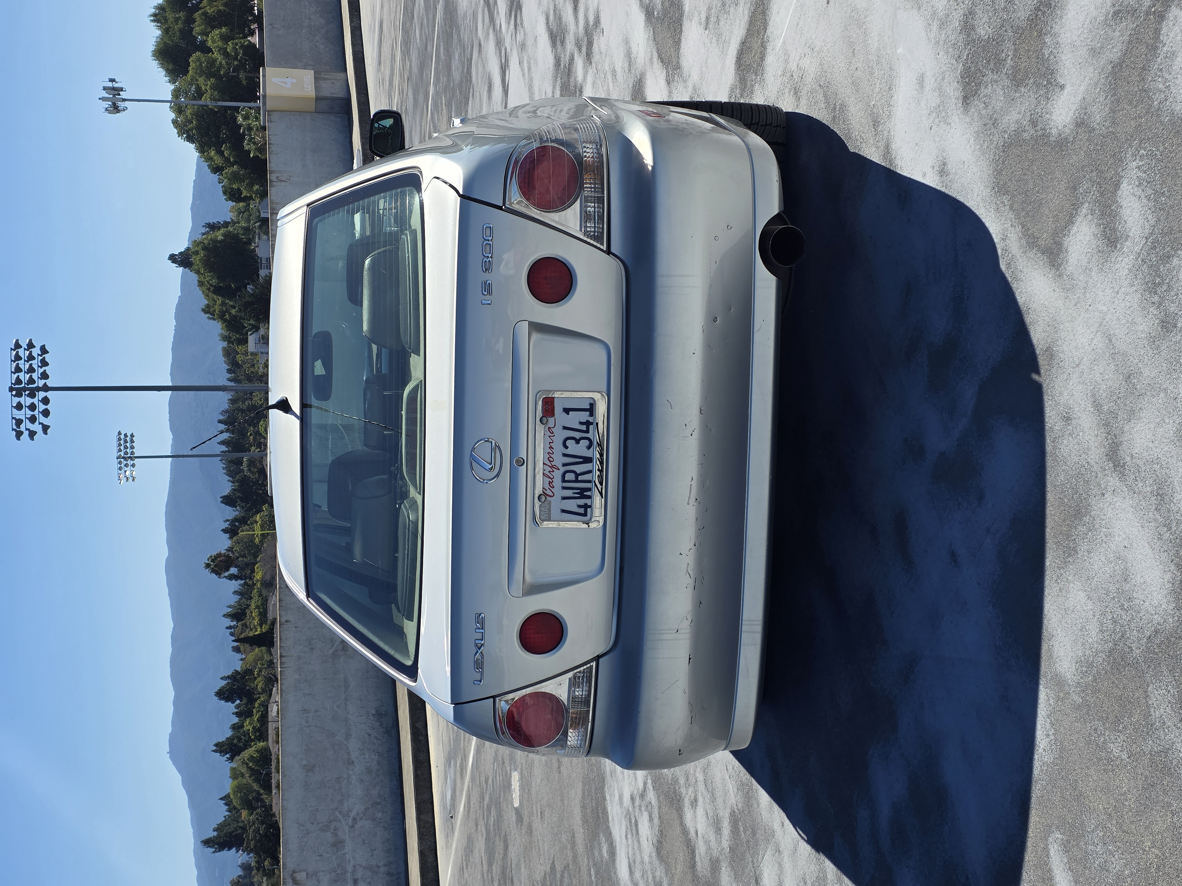 Used 2002 Lexus IS 300 RWD image 5
