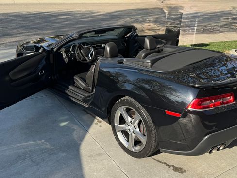 Used 2014 Chevrolet Camaro SS w/ RS Package image 17