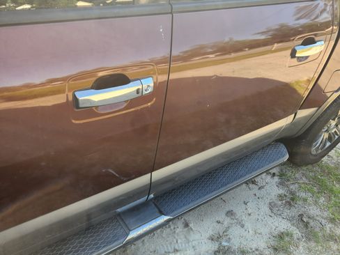 Used 2017 Nissan Titan Platinum Reserve image 11