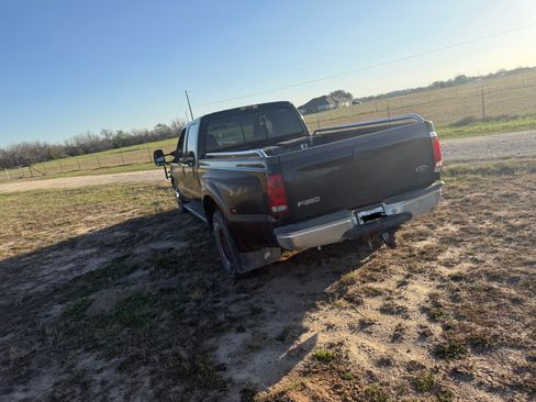 Used 1999 Ford F350 2WD Crew Cab DRW Super Duty image 5
