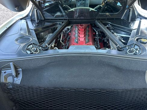 Used 2023 Chevrolet Corvette Stingray Premium Cpe w/ Z51 Performance Package image 12