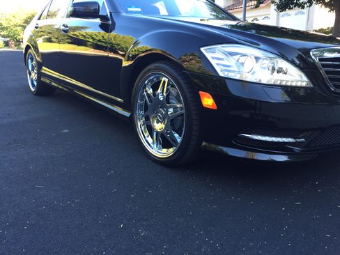 Used 2010 Mercedes-Benz S 550 image 10