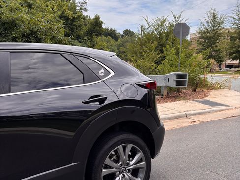 Used 2021 MAZDA CX-30 FWD 2.5 S w/ Select Package image 6