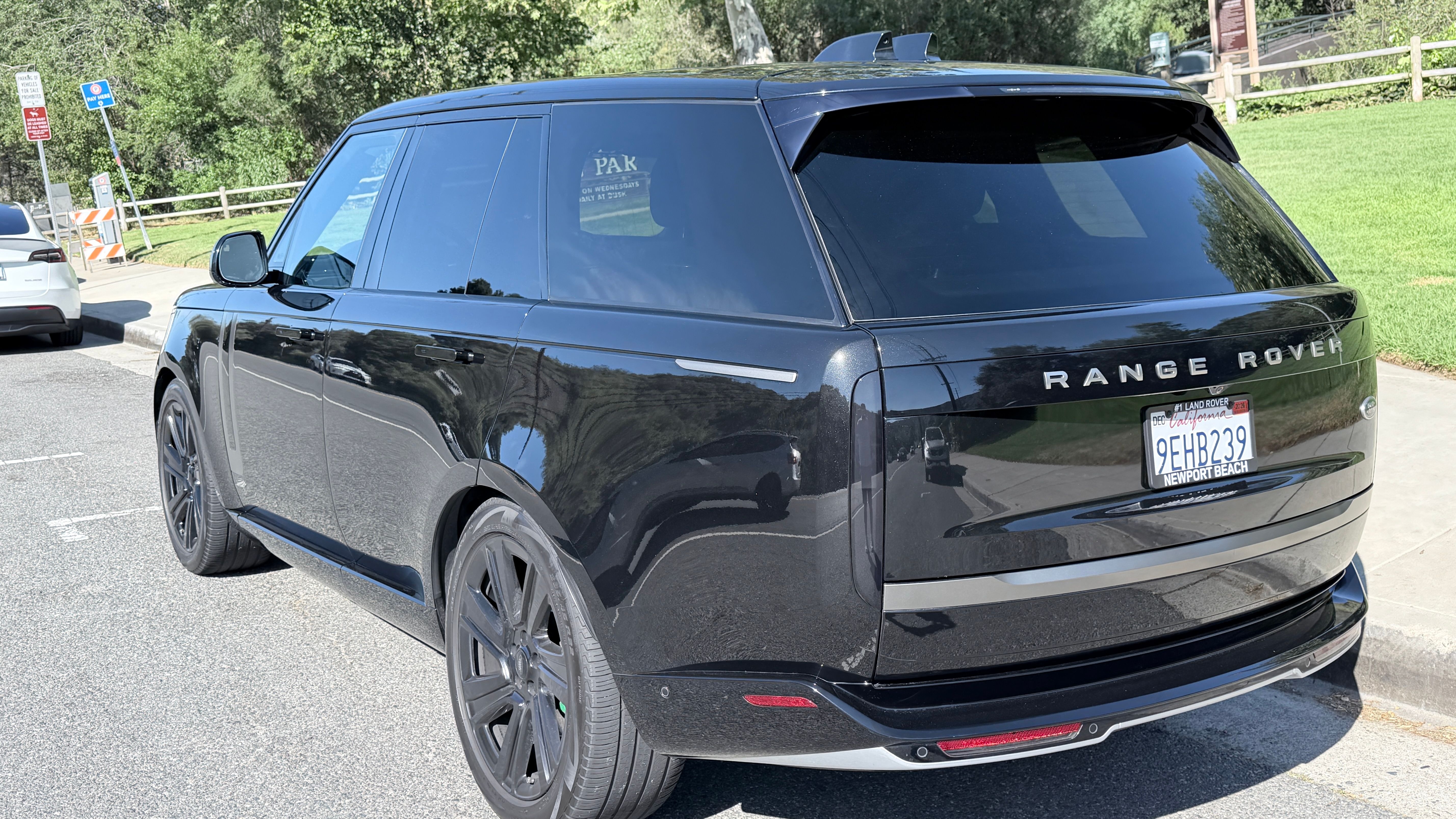 Used 2022 Land Rover Range Rover SE AWD/4WD image 15