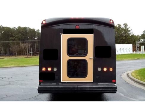 Used 2016 Ford E-350 and Econoline 350 Super Duty w/ Shuttle Bus Prep Package image 4