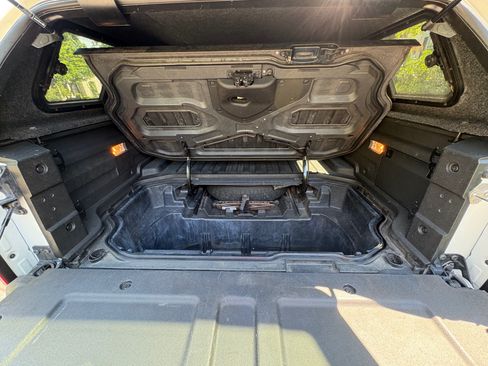 Used 2017 Honda Ridgeline RTL image 11