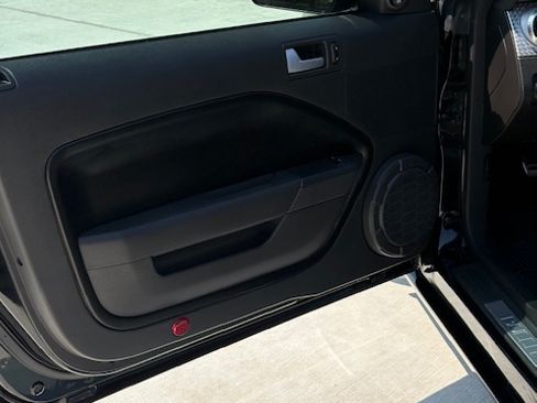 Used 2008 Ford Mustang GT Premium image 8